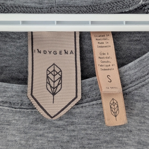 Indygena (Canadian Brand) Women's Oversized Tshirt ~ Size Small - Picture 7 of 12